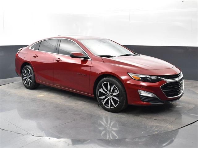 new 2025 Chevrolet Malibu car, priced at $27,565