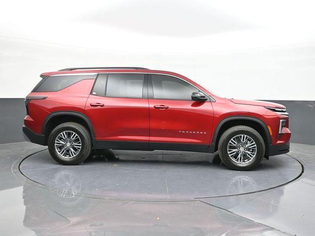 new 2026 Chevrolet Traverse car, priced at $46,135