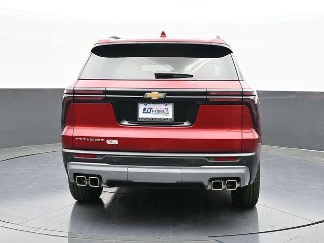 new 2026 Chevrolet Traverse car, priced at $46,135