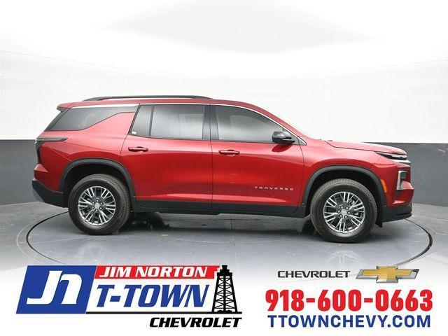 new 2026 Chevrolet Traverse car, priced at $46,135