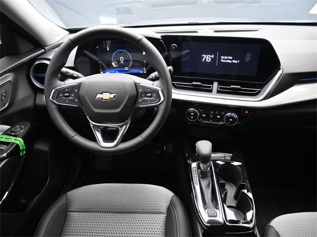 new 2025 Chevrolet Trax car, priced at $25,880