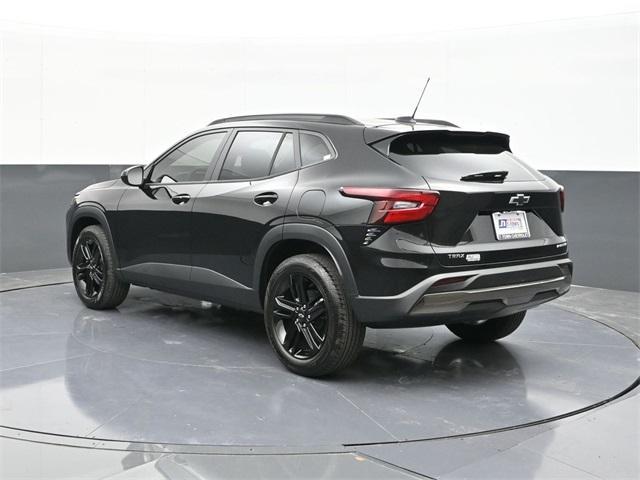 new 2025 Chevrolet Trax car, priced at $27,150