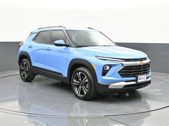 new 2024 Chevrolet TrailBlazer car, priced at $27,077