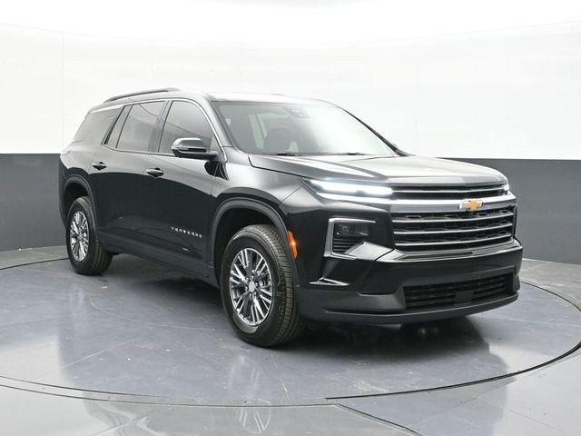new 2026 Chevrolet Traverse car, priced at $44,385