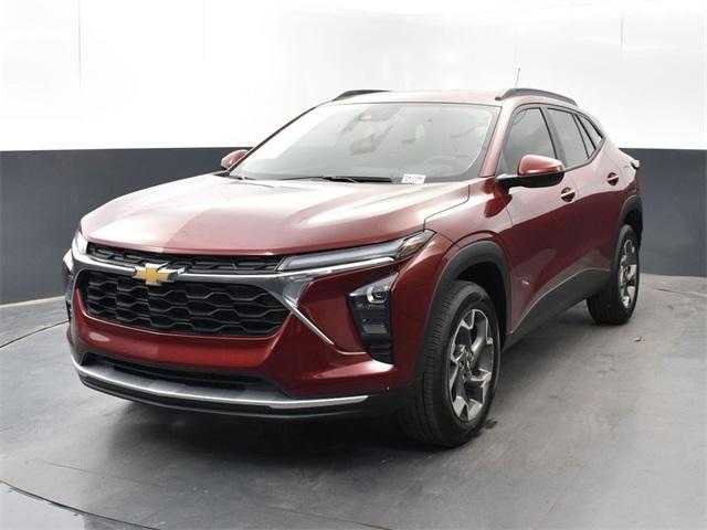 new 2025 Chevrolet Trax car, priced at $25,001