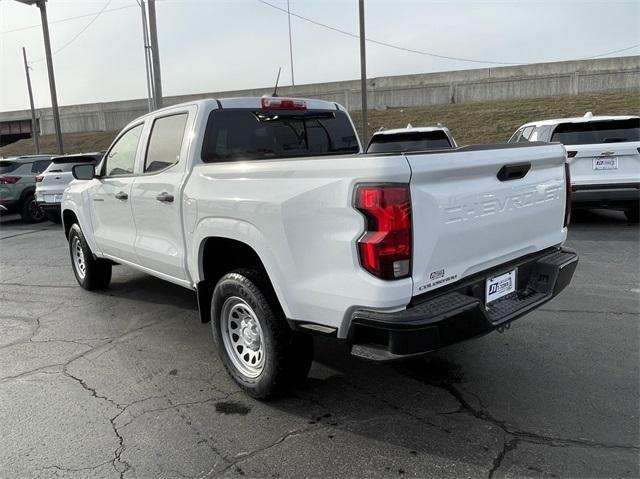 new 2024 Chevrolet Colorado car, priced at $28,495