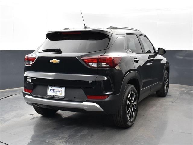 new 2025 Chevrolet TrailBlazer car, priced at $29,350