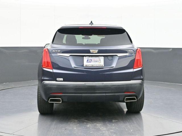 used 2019 Cadillac XT5 car, priced at $20,623