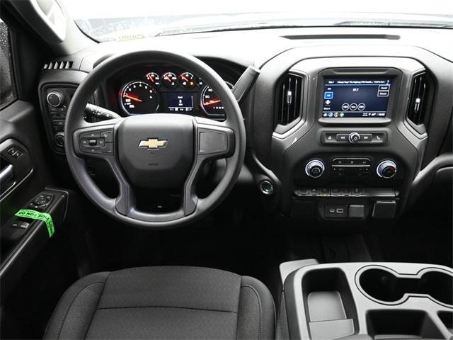 new 2025 Chevrolet Silverado 1500 car, priced at $46,644