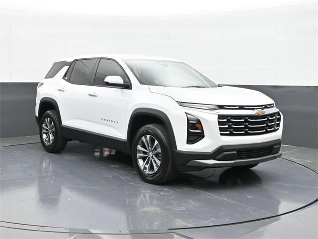 new 2026 Chevrolet Equinox car, priced at $30,245