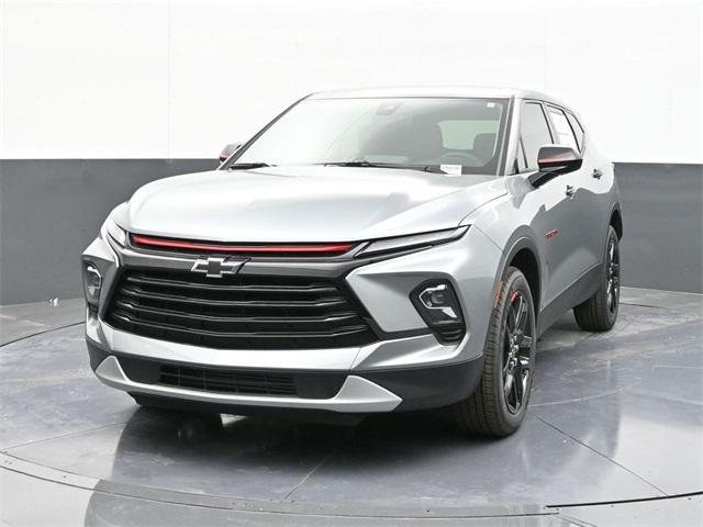 new 2025 Chevrolet Blazer car, priced at $38,636
