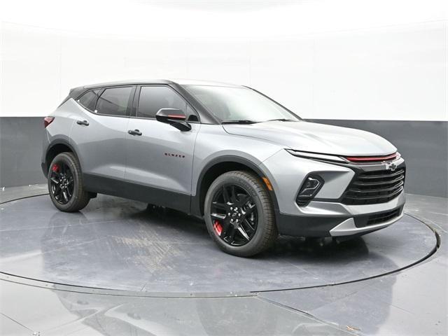 new 2025 Chevrolet Blazer car, priced at $38,636