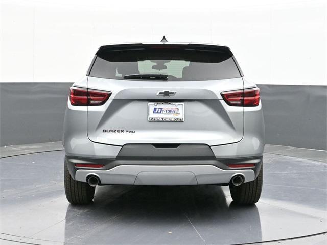 new 2025 Chevrolet Blazer car, priced at $38,636