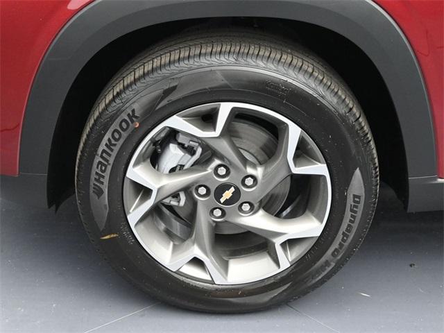 new 2025 Chevrolet Trax car, priced at $25,945