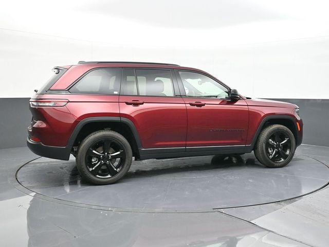 used 2023 Jeep Grand Cherokee car, priced at $32,700