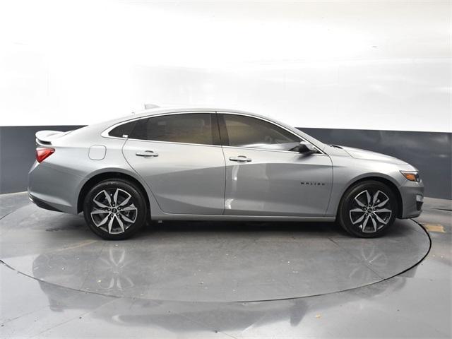 new 2025 Chevrolet Malibu car, priced at $26,095