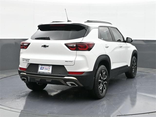new 2025 Chevrolet TrailBlazer car, priced at $33,025