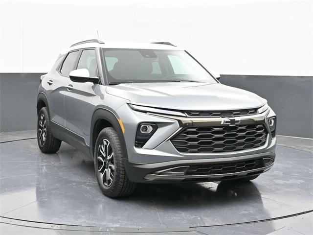 new 2025 Chevrolet TrailBlazer car, priced at $29,995
