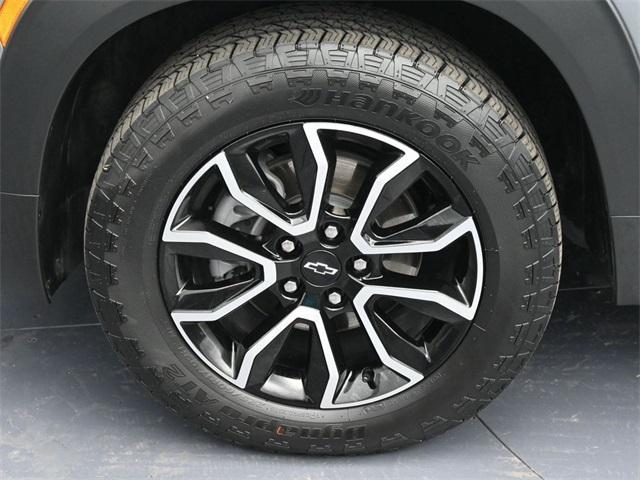 new 2025 Chevrolet TrailBlazer car, priced at $29,995
