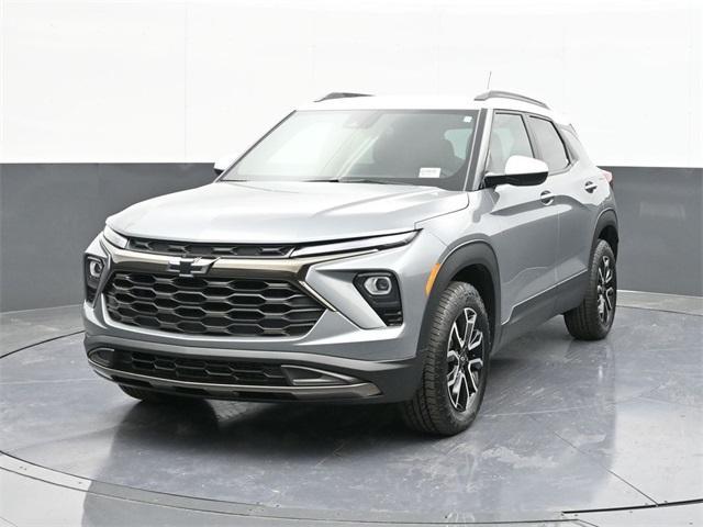 new 2025 Chevrolet TrailBlazer car, priced at $29,995