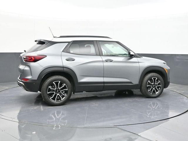 new 2025 Chevrolet TrailBlazer car, priced at $29,435