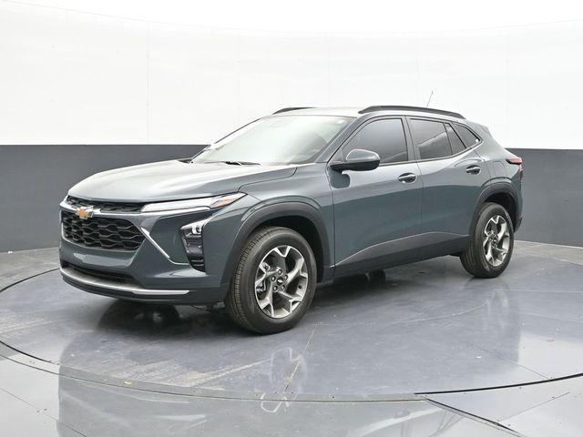 new 2025 Chevrolet Trax car, priced at $26,606
