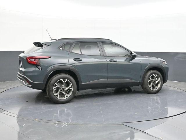 new 2025 Chevrolet Trax car, priced at $26,606