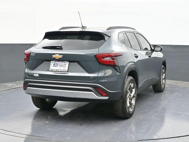 new 2025 Chevrolet Trax car, priced at $26,606