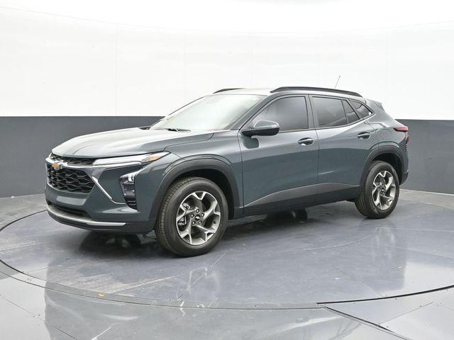 new 2025 Chevrolet Trax car, priced at $26,606