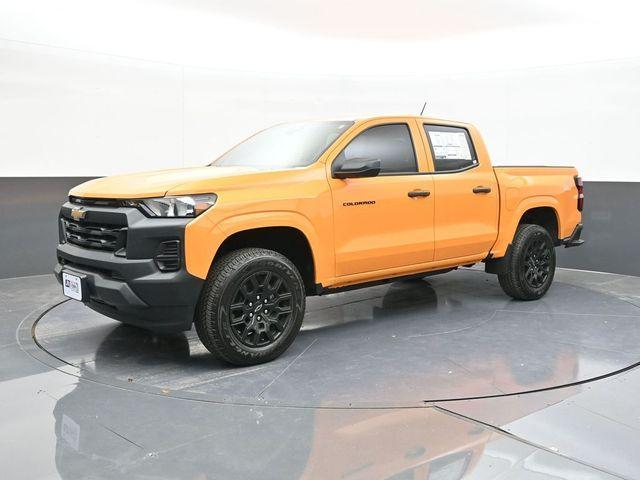 new 2025 Chevrolet Colorado car, priced at $33,995