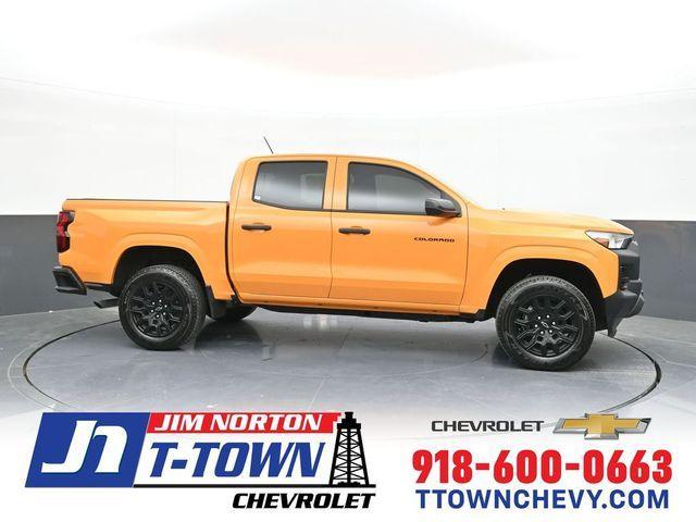 new 2025 Chevrolet Colorado car, priced at $33,995