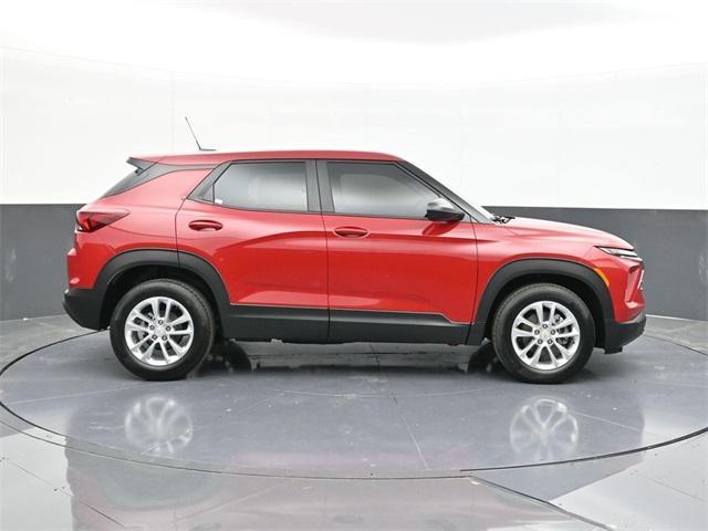 new 2026 Chevrolet TrailBlazer car, priced at $25,353