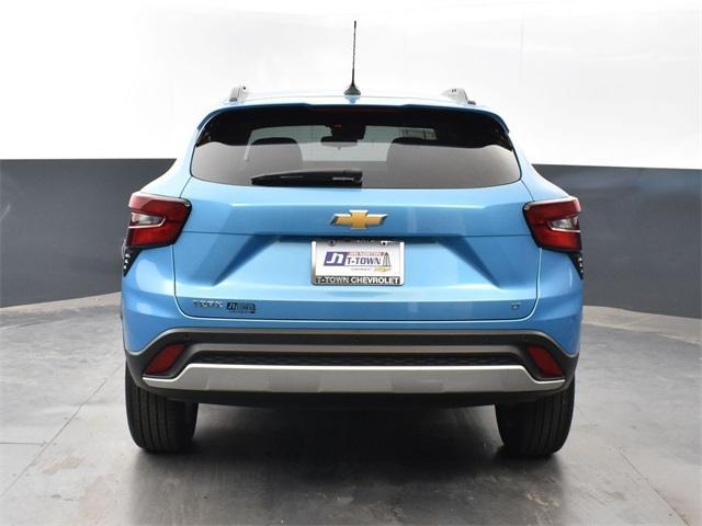 new 2025 Chevrolet Trax car, priced at $26,075