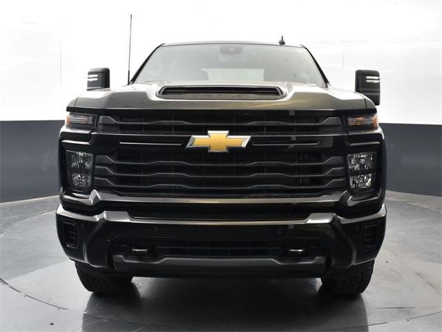 new 2025 Chevrolet Silverado 2500 car, priced at $55,400