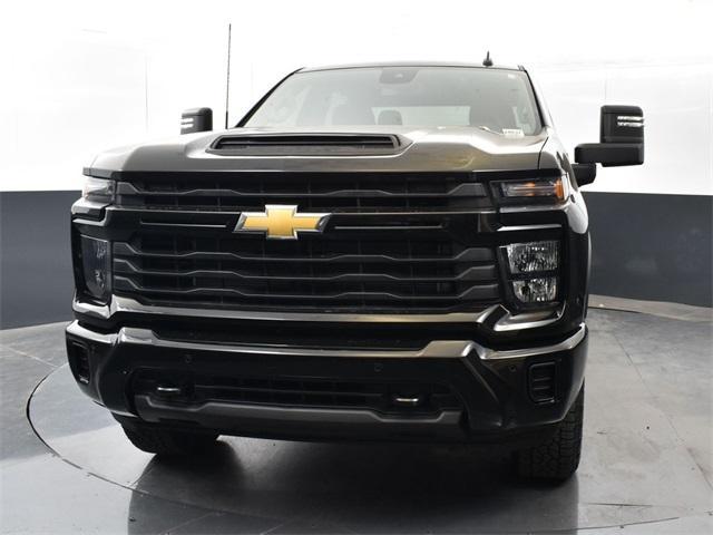 new 2025 Chevrolet Silverado 2500 car, priced at $55,400