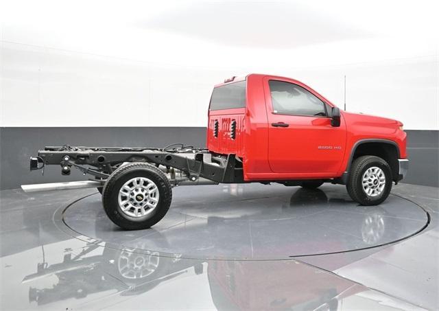 new 2025 Chevrolet Silverado 2500 car, priced at $46,560