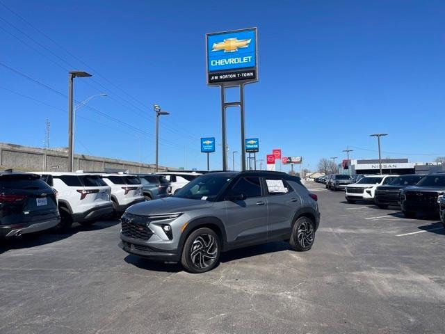 new 2025 Chevrolet TrailBlazer car, priced at $29,000