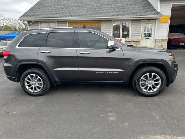 used 2015 Jeep Grand Cherokee car, priced at $13,988