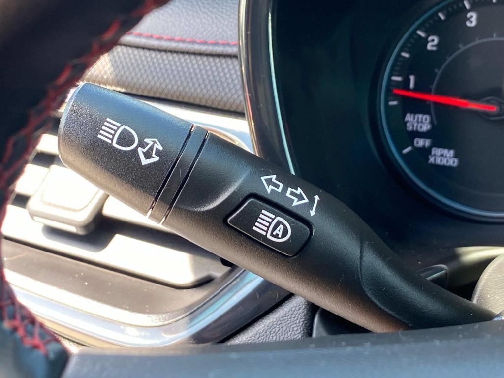 used 2023 Chevrolet Equinox car, priced at $29,995