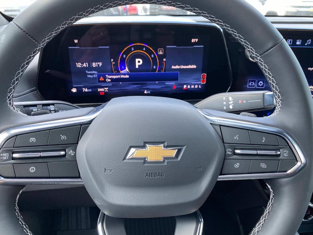 new 2025 Chevrolet Traverse car, priced at $45,045