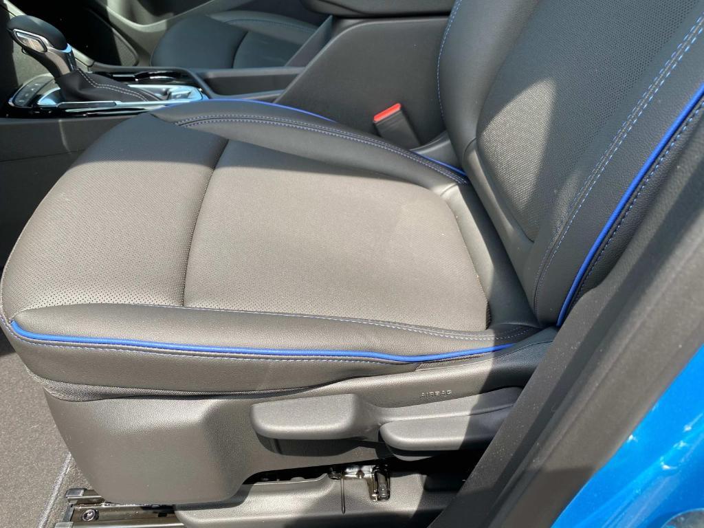 new 2025 Buick Encore GX car, priced at $31,030