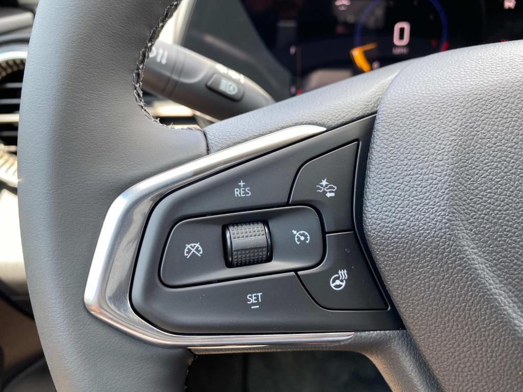 new 2025 Chevrolet Trax car, priced at $26,955