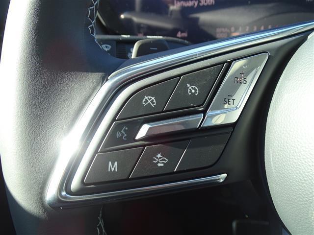 new 2025 Buick Envision car, priced at $43,735