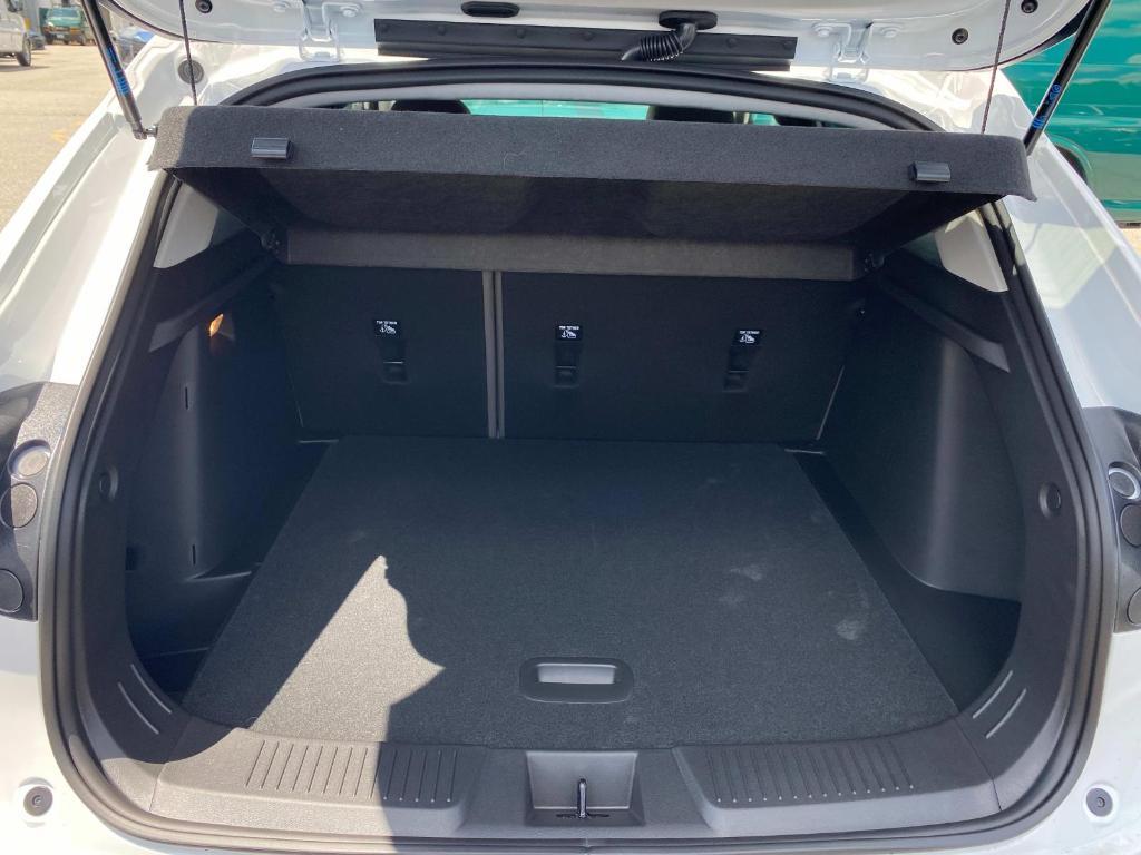 new 2025 Chevrolet Trax car, priced at $27,585