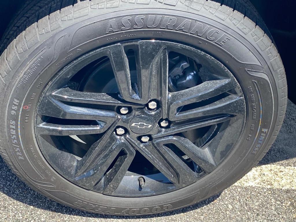 new 2025 Chevrolet Trax car, priced at $27,585