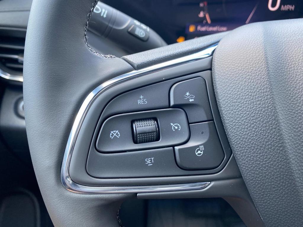new 2025 Buick Envista car, priced at $27,530