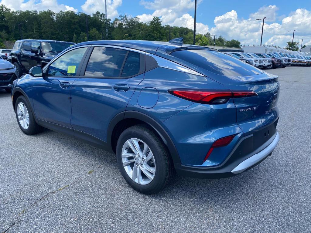 new 2025 Buick Envista car, priced at $27,530