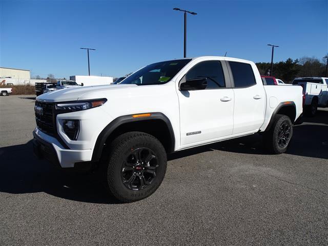new 2025 GMC Canyon car, priced at $40,470