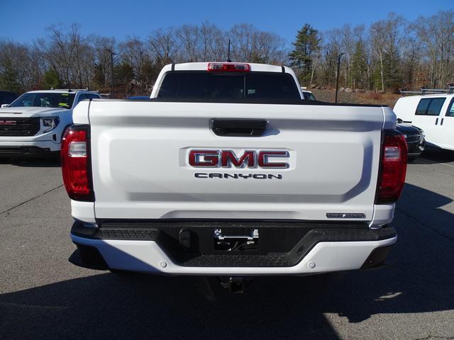 new 2025 GMC Canyon car, priced at $40,470