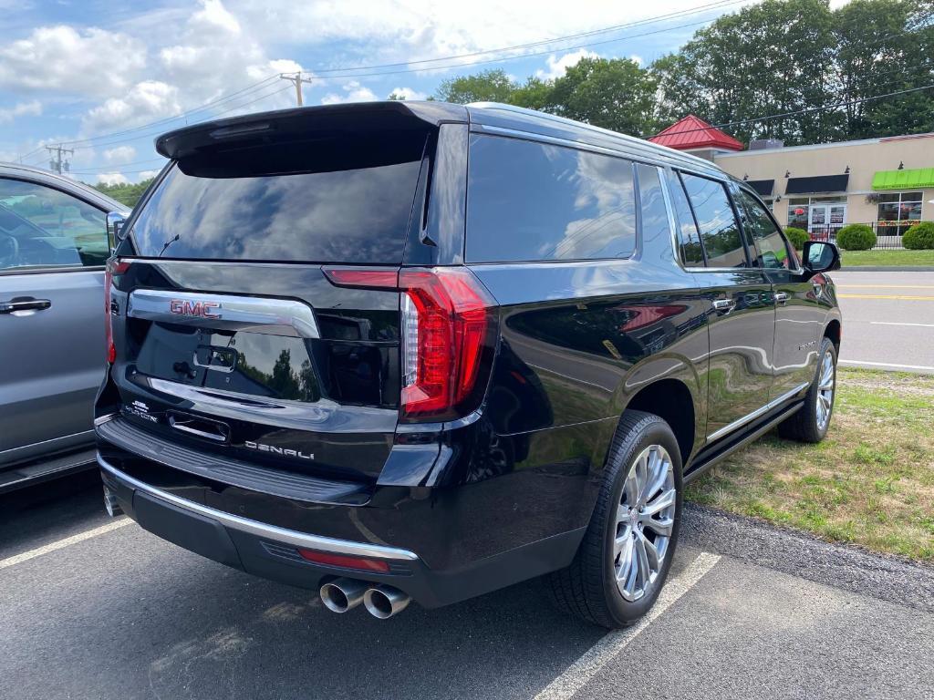 used 2024 GMC Yukon XL car, priced at $86,575